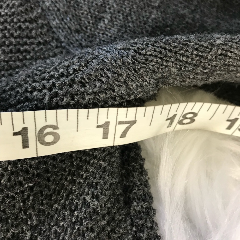 Paper crane gray cowl knit Large sweater - Picture 6 of 6